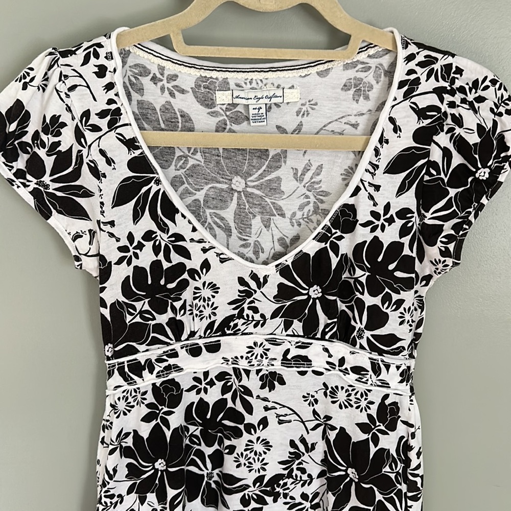 American Eagle Top XS - Picture 3 of 8